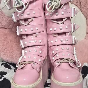 Discontinued demonia cult pink holographic